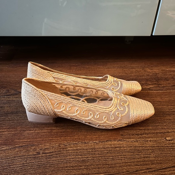 NWT Miista raffia shoes - Picture 2 of 3